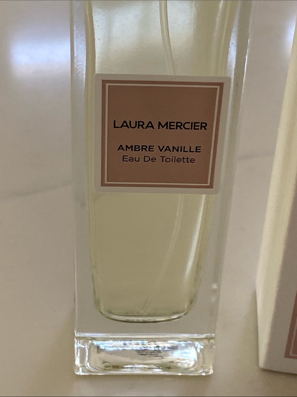 laura mercier Ambre Vanille Fragrance Box - Blush Pink & White - Picture 8 of 14